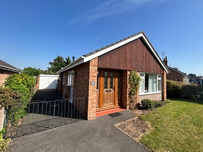 Detached bungalow for sale in Willow Drive, Wellesbourne, Warwick CV35