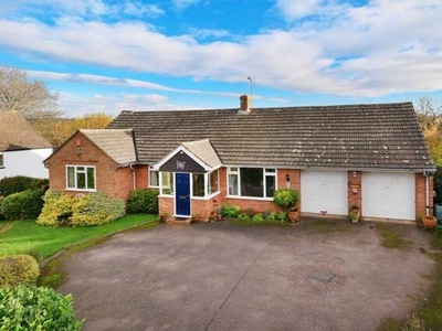 5 Bedroom Detached Bungalow For Sale In Dymock, Gloucestershire