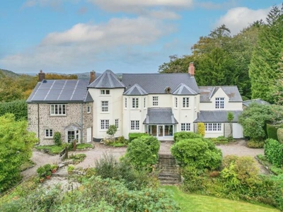 6 Bedroom Detached House For Sale In St Briavels
