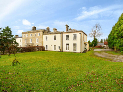6 Bedroom Manor House For Sale In 10 Gillison Close, Melling