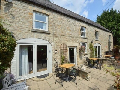8 Bedroom Cottage For Sale In Reeth Road