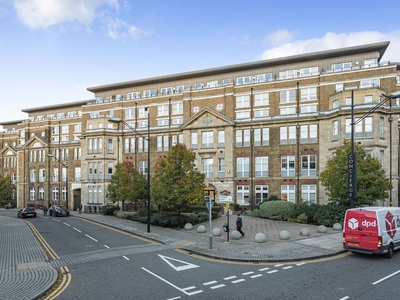 Flat in Building 22, Woolwich Riverside, SE18