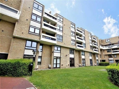 1 Bedroom Flat For Rent In Marlborough Park