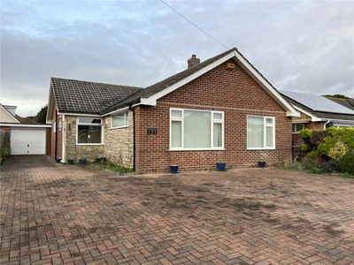 2 Bedroom Bungalow For Sale In Highcliffe, Christchurch