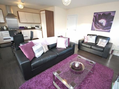 2 Bedroom Flat For Rent In 105 Urquhart Road, Aberdeen