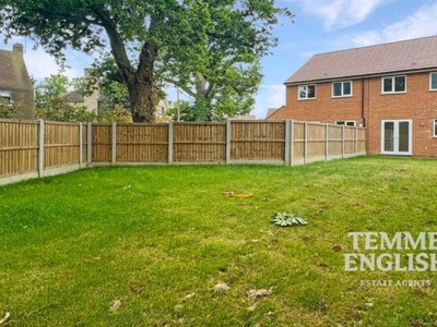 2 Bedroom Terraced House For Sale In Rayleigh, Essex