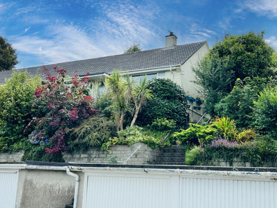 3 Bedroom Bungalow For Sale In Newlyn