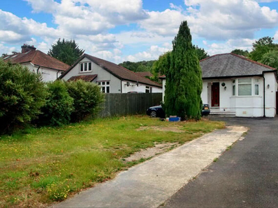 3 Bedroom Detached Bungalow For Sale In High Wycombe