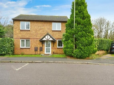 3 Bedroom Detached House For Sale In Bicester, Oxfordshire