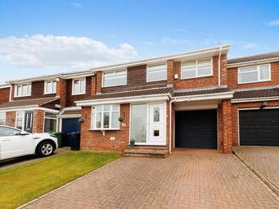 3 Bedroom Detached House For Sale In Sunderland, Tyne And Wear