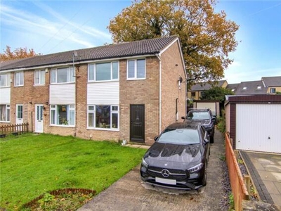 3 Bedroom Town House For Sale In Steeton