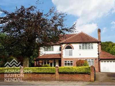 4 Bedroom Detached House For Sale In Bury Road, Bamford