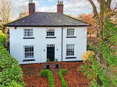 4 Bedroom Detached House For Sale In Cranbrook, Kent