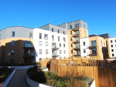 1 bedroom flat for sale in Padworth Avenue, Reading, RG2