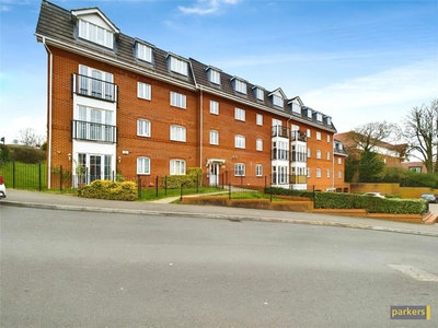 2 bedroom apartment for sale in Ruskin, Henley Road, Caversham, Reading, RG4