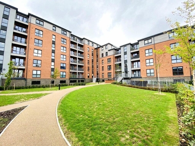2 bedroom apartment for sale in Silver Street, Reading, Berkshire, RG1