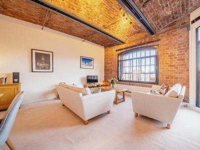 2 bedroom apartment for sale in The Colonnades, Albert Dock, Liverpool, Merseyside, L3