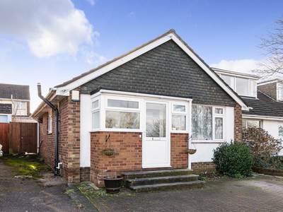 2 bedroom detached bungalow for sale in Sholing, Southampton, SO19