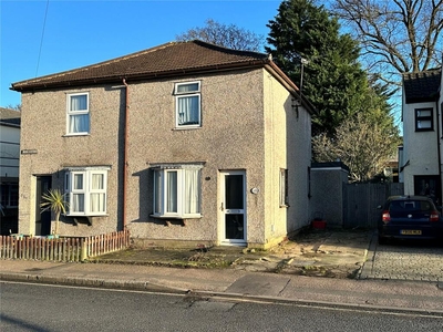 2 bedroom semi-detached house for sale in Warley Hill, Great Warley, Brentwood, Essex, CM13