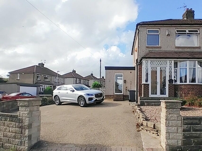 2 bedroom semi-detached house for sale in Westminster Drive, Clayton, BD14