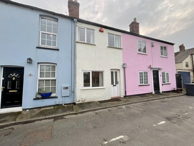 2 bedroom terraced house for sale in Lillys Road, Lincoln, LN1