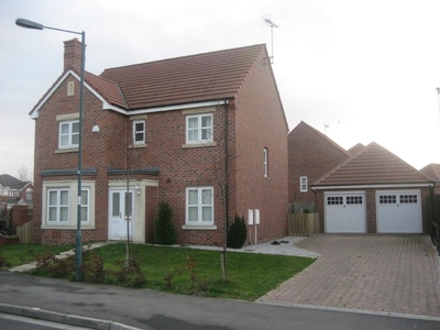 4 bedroom detached house for rent in Chevening Park,Kingswood,Hull,HU7
