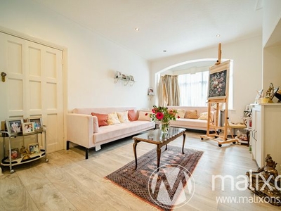 4 bedroom semi-detached house for sale London, SW16 2NJ