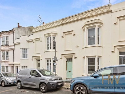 4 bedroom terraced house for sale in Temple Street, Brighton, BN1 3BH, BN1