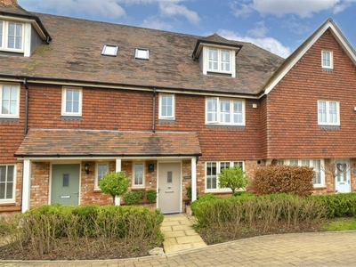 4 bedroom town house for sale in Cyril West Lane, Aylesford, ME20