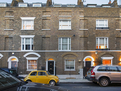 5 bedroom terraced house for sale in Smith Street, Chelsea, London, SW3