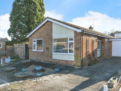 Bungalow for sale in Cedar Avenue, Ickleford, Hitchin, Hertfordshire SG5