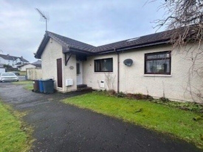 Bungalow to rent in Corlic Way, Kilmacolm PA13