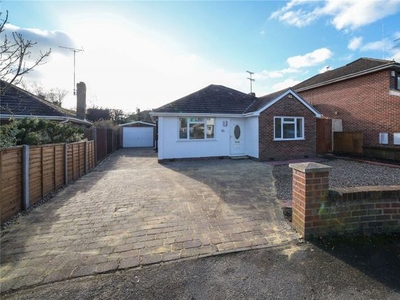 Bungalow to rent in Stanton Close, Earley, Reading, Berkshire RG6