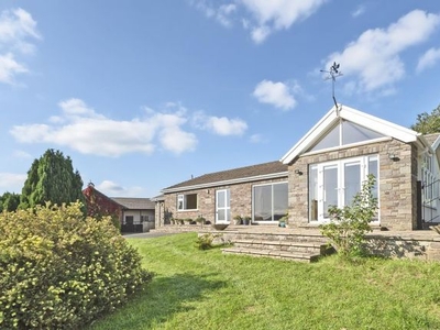 Detached bungalow to rent in Boughrood, Brecon LD3