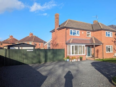 Detached house for sale in Welland Road, Upton-Upon-Severn, Worcester WR8