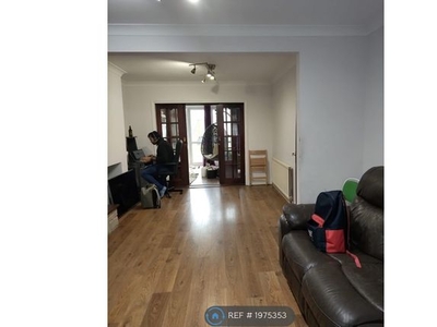 Detached house to rent in Axminster Crescent, Welling DA16