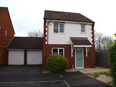 Detached house to rent in Clarks Road, Bridgwater TA6