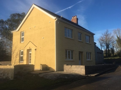 Detached house to rent in Llysonnen Road, Carmarthen, Carmarthenshire SA33