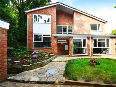 Detached house to rent in Pantiles Close, Woking, Surrey GU21