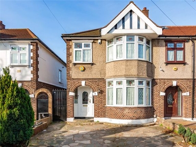 End terrace house for sale in Mannin Road, Chadwell Heath RM6