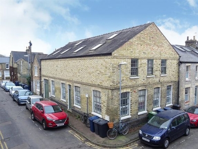 End terrace house for sale in Upper Gwydir Street, Cambridge CB1