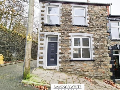End terrace house to rent in Lyle Street, Mountain Ash, Mid Glamorgan CF45