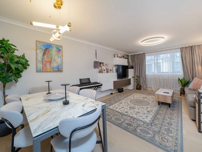 Flat for sale in Hereford Road, London W2