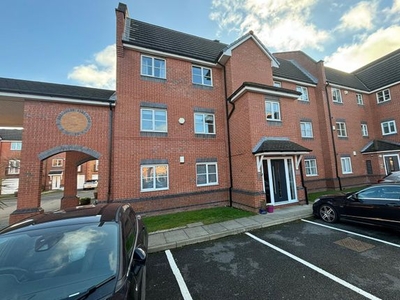 Flat to rent in Armstrong Quay, Liverpool L3
