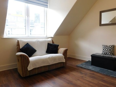 Flat to rent in Ashvale Place, City Centre, Aberdeen AB10