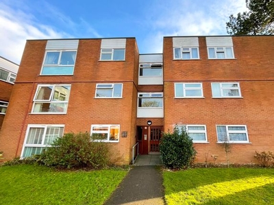 Flat to rent in Flat 21, Park Wood Court, Walsall Road, Four Oaks, Sutton Coldfield, West Midlands B74
