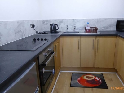 Flat to rent in Priory Street, Carmarthen SA31