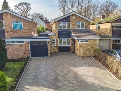 Link-detached house for sale in Grange Fields, Chalfont St Peter SL9
