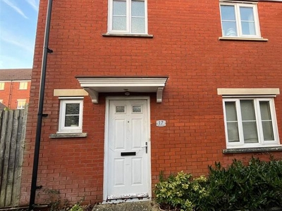 Property to rent in Dolina Road, Swindon SN25