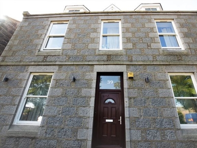 Room to rent in University Road, Old Aberdeen, Aberdeen AB24